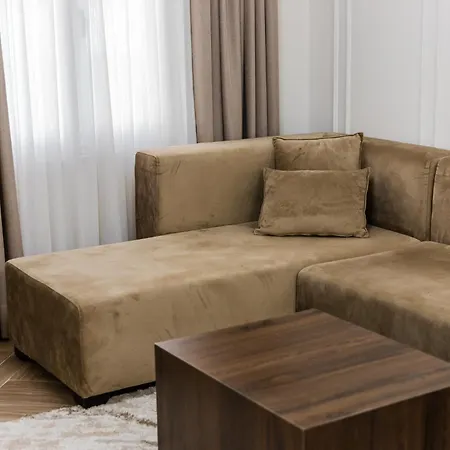 Rama Tirana